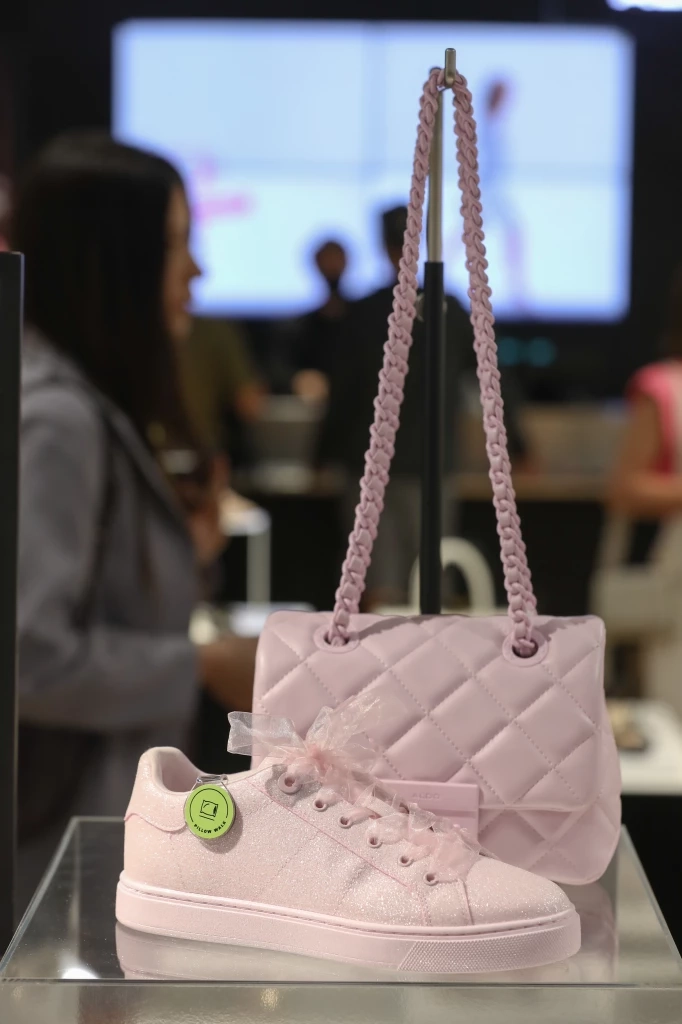 สดใสรับฤดูร้อน! ALDO กับแฟชั่นสุดเก๋ ที่ส่งเสริมในการรักตนตัวในแบบที่เป็น