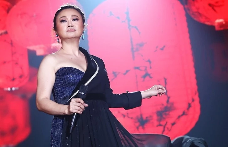 “เจนนิเฟอร์ คิ้ม” ผ่าชีวิตคู่บทแรก ความเจ็บช้ำในอดีต ถูกคนรักทำร้ายร่างกาย