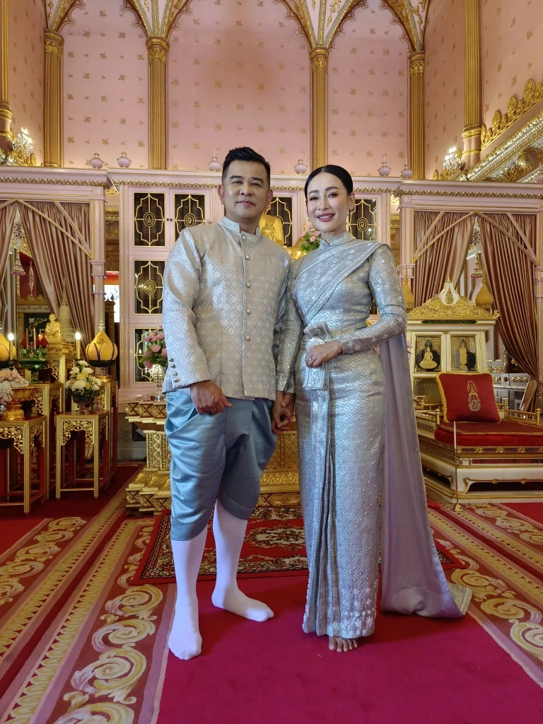 ดาราสาวรุ่นใหญ่ 'จุ๊บแจง วิมลพันธ์' เข้าสู่ประตูวิวาห์ในวัย 53 แบบเรียบง่าย