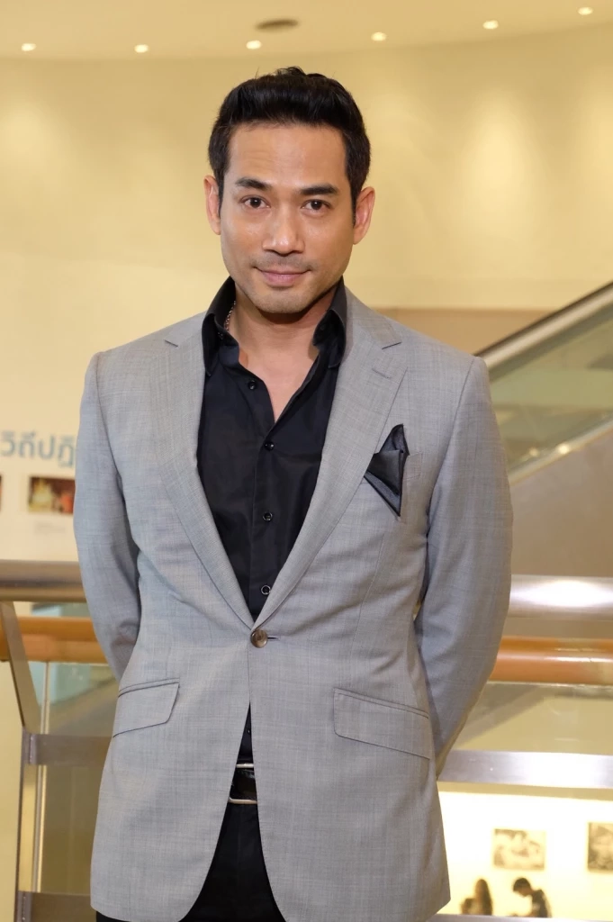 สปาร์กกันตอนไหน พิ้งกี้ - ตุ้ย เคลื่อนไหวแล้ว ชาวเน็ตเชียร์ขอให้เป็นคู่จริง