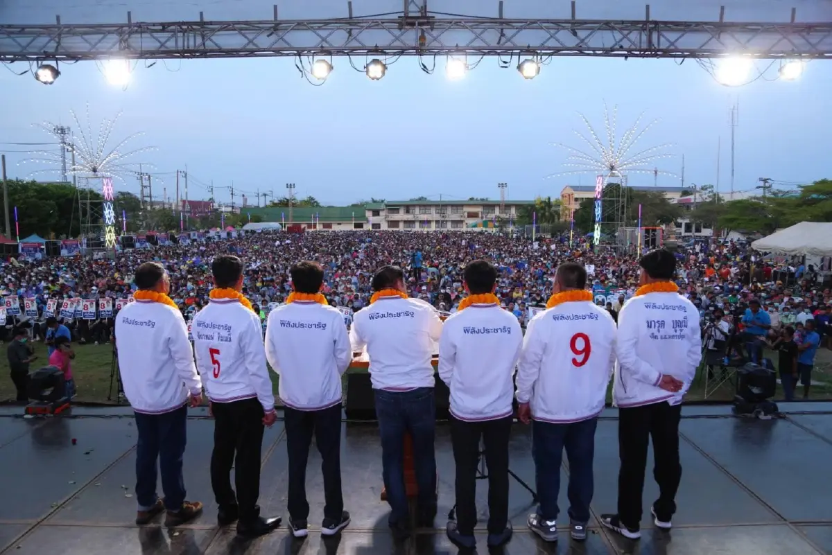"ธรรมรักษ์" รับไม่ได้โพลให้ส.ส.อีสานพลังประชารัฐ 4 ที่นั่ง