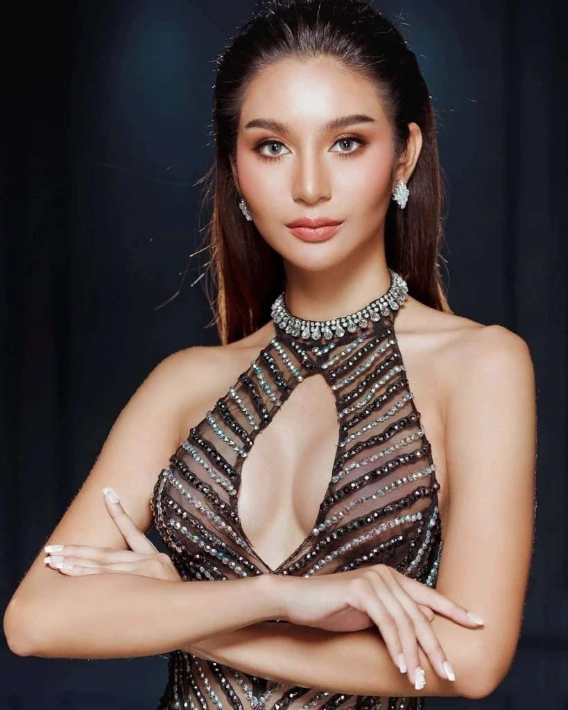 แพรพลอย - ศรีสวรรค์ สุขีวัต มิสแกรนด์ เชียงใหม่