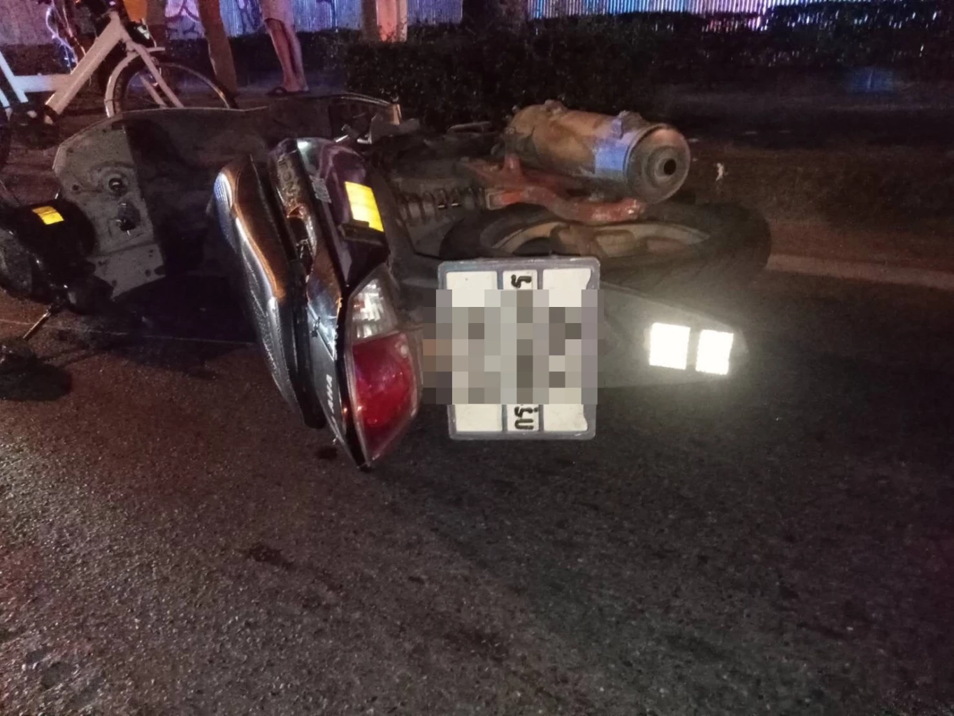 สุดโหด! คนร้ายขี่รถไล่ยิงนศ.เทคโนปทุมวันล้ม วนรถยิงซ้ำดับ