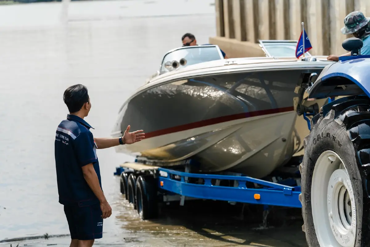ล่องเรือลักชัวรี่ ‘คริส-คราฟท์’ ที่แลนด์มาร์คแห่งใหม่ ริเวอร์เดล มารีน่า