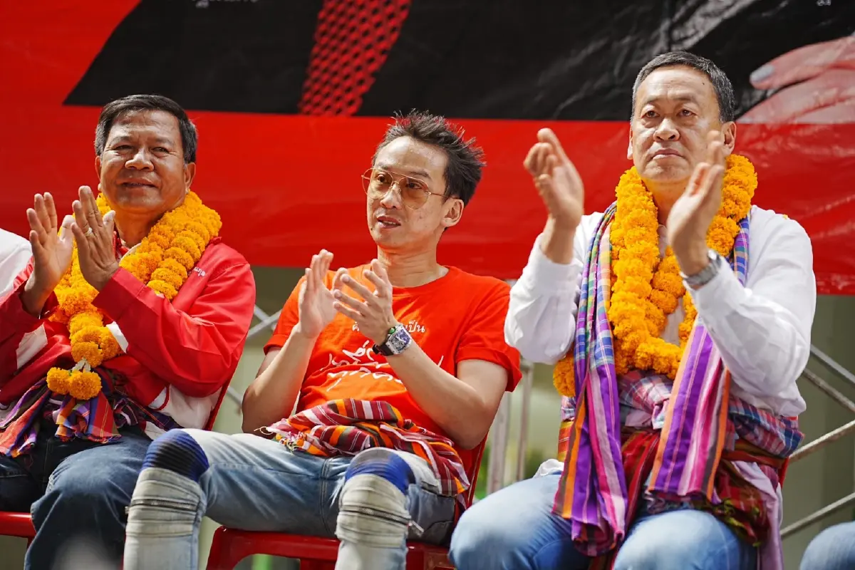 สตึกเดือด! "เศรษฐา" ปลุกคนบุรีรัมย์เลือกเพื่อไทยแลนด์สไลด์