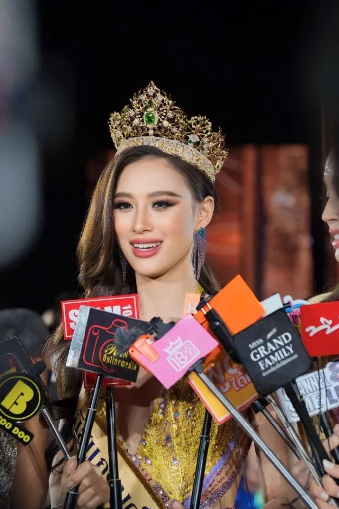 สรุปดราม่า เฌอเอม - ณวัฒน์ ไล่เรียงตั้งแต่ต้น เกิดอะไรขึ้นบนเวทีมิสแกรนด์