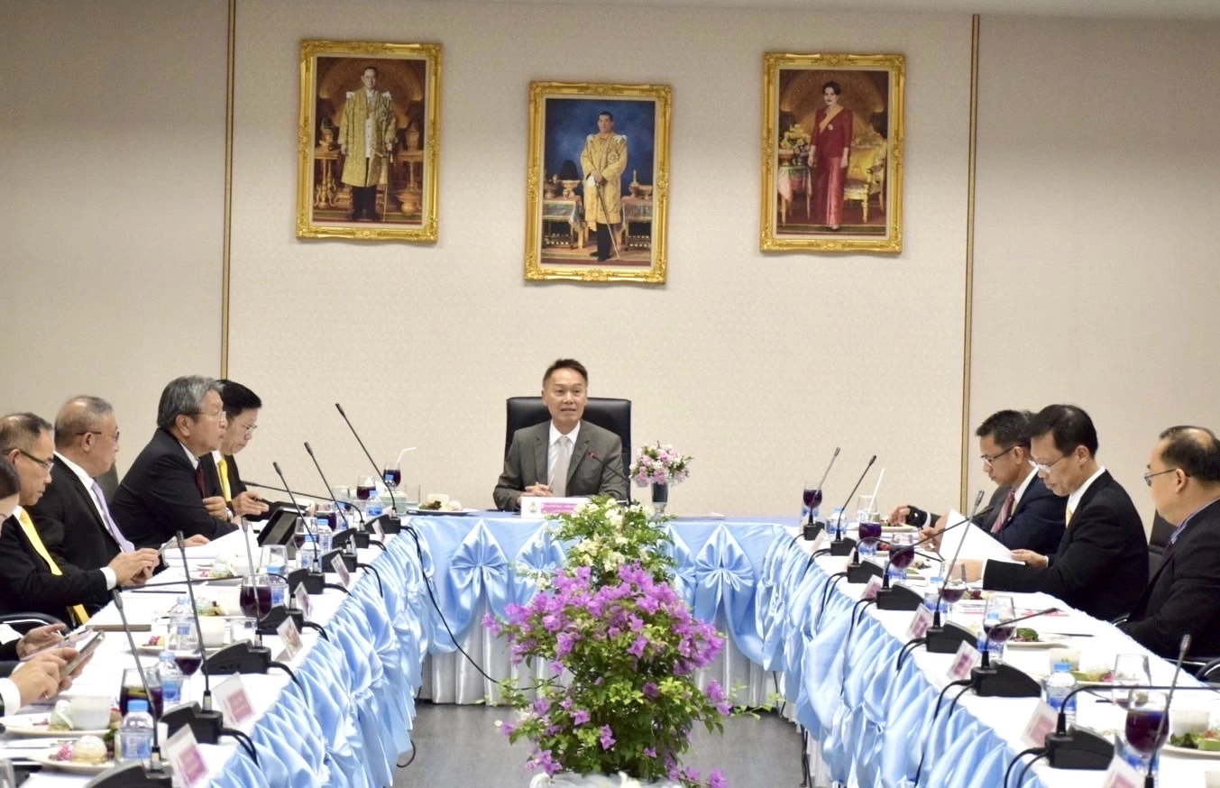 "ปธ.ฎีกา" ตรวจเยี่ยมศาลภาคใต้ เน้นย้ำผู้พิพากษาตัดสินคดีรอบคอบ ปชช.ยอมรับ