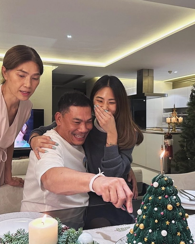 “เพลง ชนม์ทิดา” โพสต์สุดซึ้งถึงคุณพ่อ "เอ๋ ชนม์สวัสดิ์" เขาคือหัวใจของฉัน