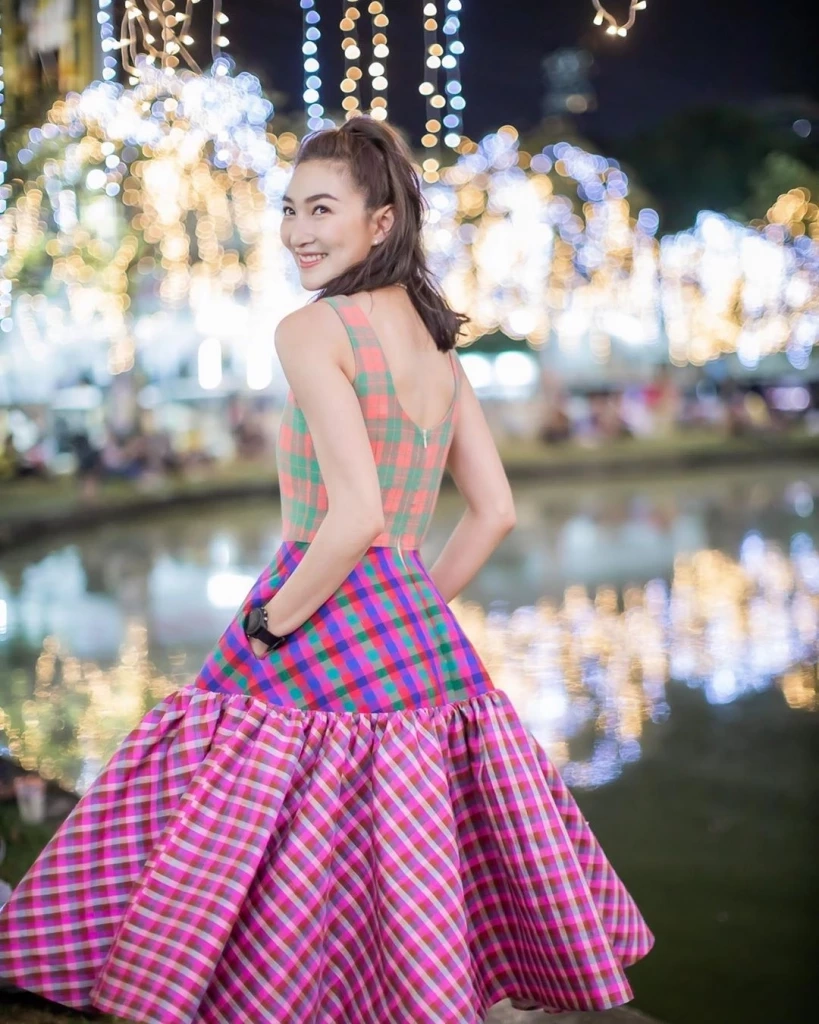 ให้ต่างชาติได้เห็น “แพนเค้ก” ดันแฟชั่นผ้าไทย ให้เป็นซอฟต์พาวเวอร์