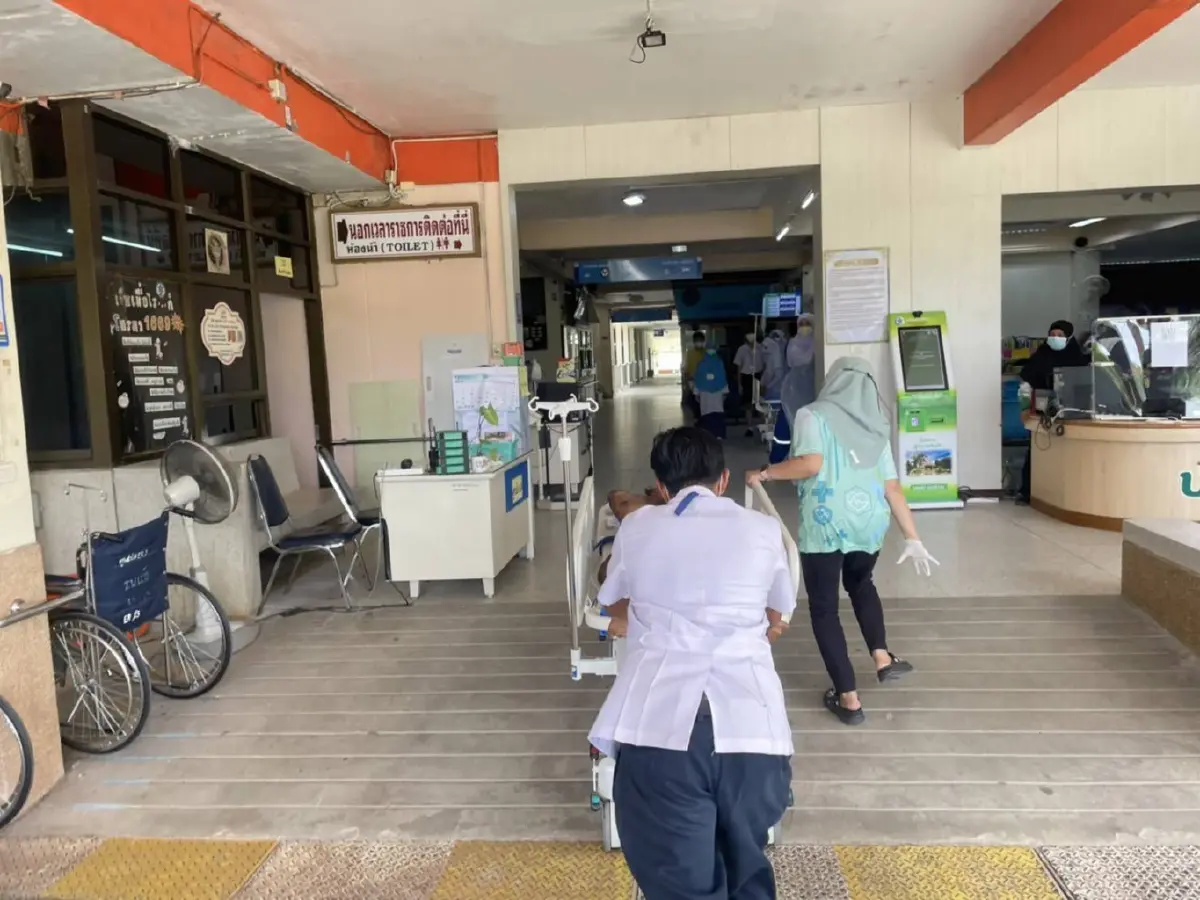 "รอมฎอน" ไม่หยุดป่วน "โจรใต้" ป่วนแว้งยิง ชคต. ลอบบึ้ม ตชด. พลีชีพ 1 สาหัส 1