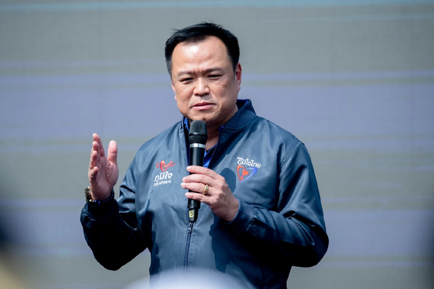 “อนุทิน” เตรียมให้กำลังใจลูกพรรค จับสลาก-ลุ้นเบอร์ เลือกตั้ง ส.ส.โคราช  