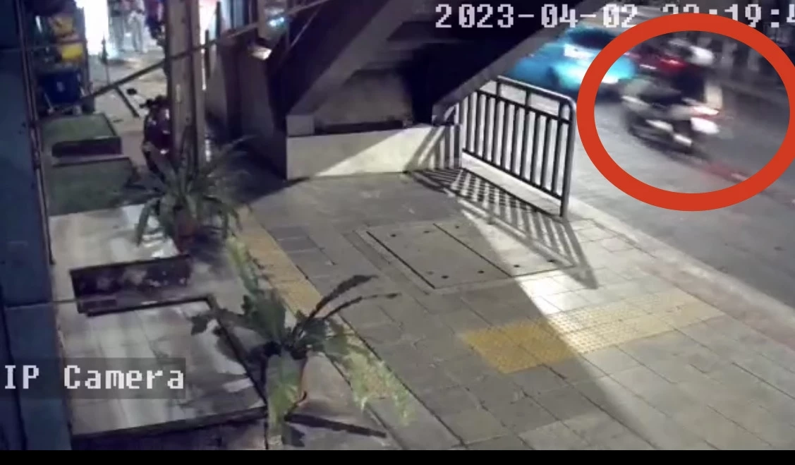 แม่ นศ.เทคโนปทุมวัน ร่ำไห้รับศพ เผย ลูกชายไม่เคยมีเรื่องกับใคร