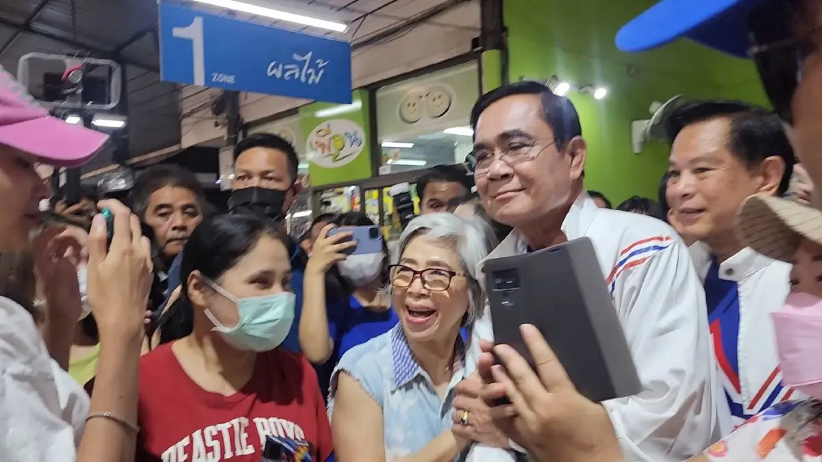 "บิ๊กตู่" ยกทีม "รทสช." ช่วยหาเสียง "อรัญญา" ผู้สมัครส.ส.กทม.เขต 8