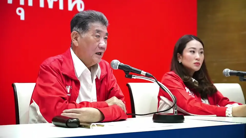 "ภูมิธรรม" ชี้ ปมแจกเงินดิจิทัลแจงกกต.จบแล้ว ยันไม่เลิกบัตรคนจน