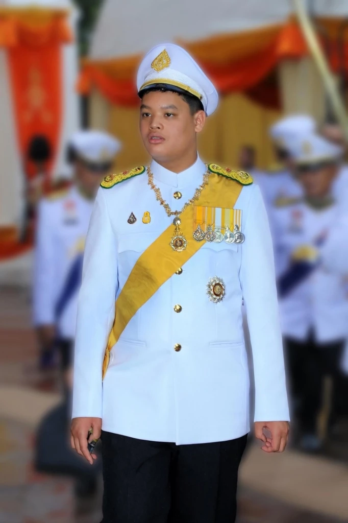 พระราชประวัติ สมเด็จพระเจ้าลูกยาเธอ เจ้าฟ้าทีปังกรรัศมีโชติ มหาวชิโรตตมางกูร สิริวิบูลยราชกุมาร