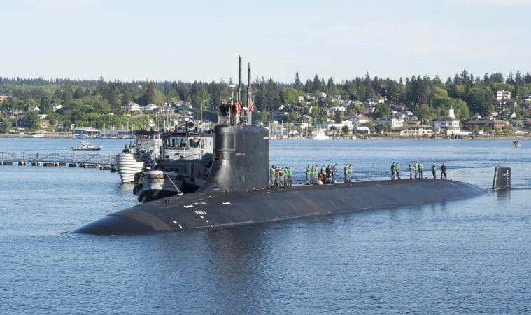 แฟ้มภาพประกอบเรื่อง เรือดำน้ำไร้เครื่องยนต์ 