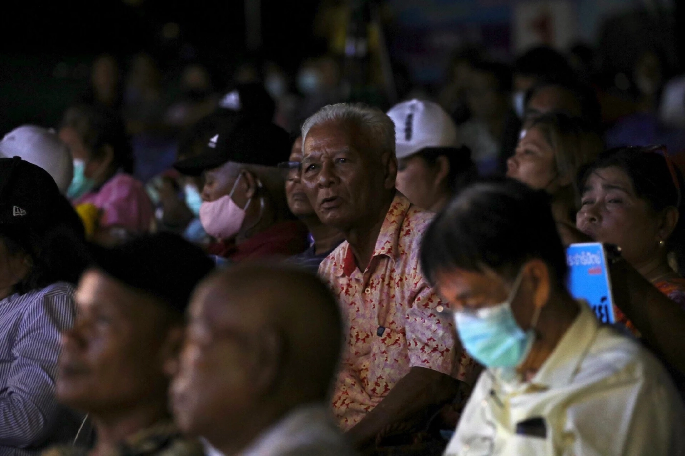 "มาดามเดียร์" อ้อนคนเมืองคอน หนุนปชป. ประกาศสงครามยาเสพติด ไม่เอากัญชาเสรี