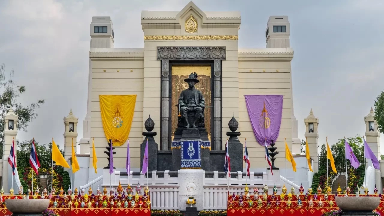 ๖ เมษายนของทุกปี คือวันจักรี ชวนคนไทยร่วมระลึกถึงมหาจักรีบรมราชวงศ์ 