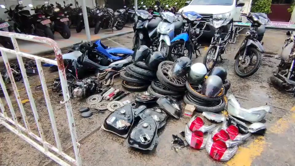 รวบแก็งตระเวนลักรถจักรยานยนต์ ชำแหละสวมทะเบียน ส่งขายเมียนมา