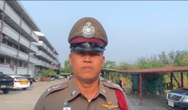 พ.ต.ท.ทะนงศักดิ์ แวงวรรณ สารวัตรจราจร สภ.บางบ่อ