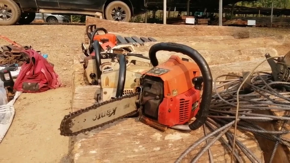 จับมอดไม้พกวิทยุสื่อสาร ดักฟังความเคลื่อนไหวเจ้าหน้าที่ แต่สุดท้ายไม่รอด