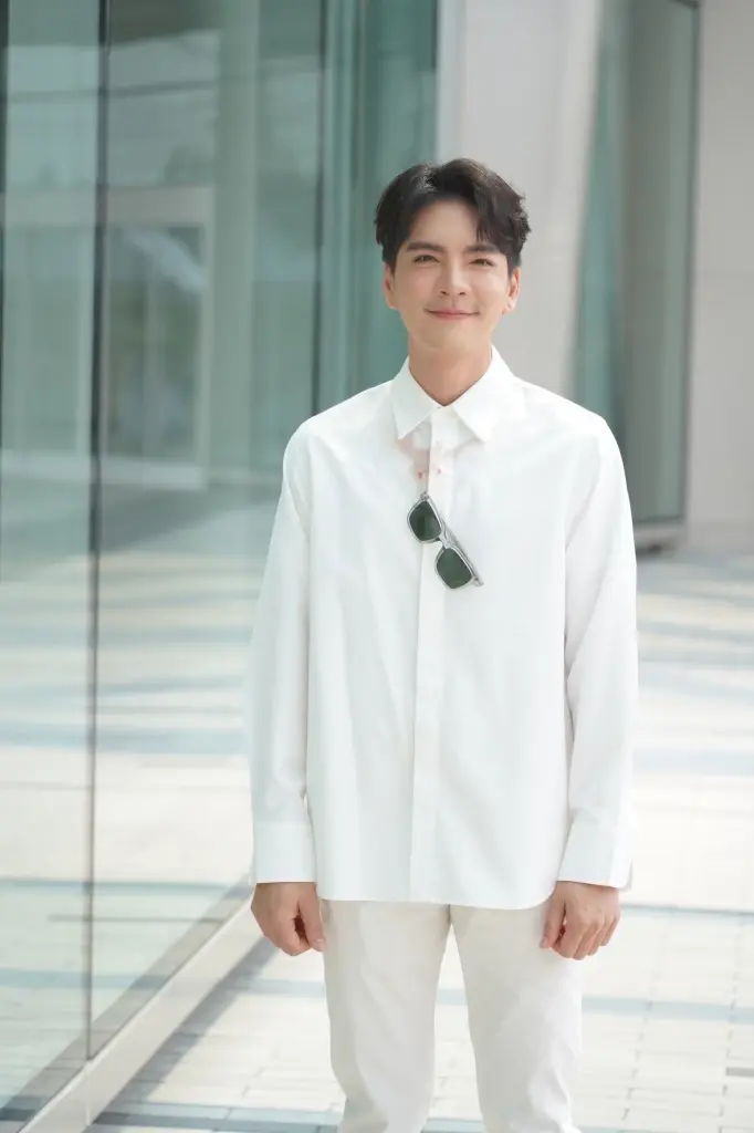 นิว วงศกร เล่าวินาทีหน้ามืดกลางกองถ่าย สันนิษฐานร่างกายต้องการพักผ่อน