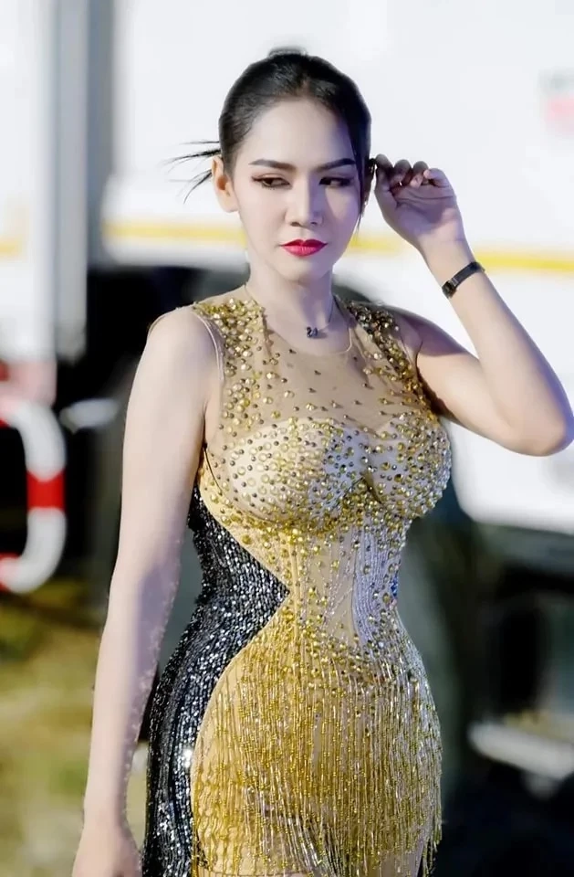 "อิงดาว ดุจดาริกา" นางเอกหมอลำเสียงวิหค เสียชีวิต ท่ามกลางความตกใจของแฟนคลับ