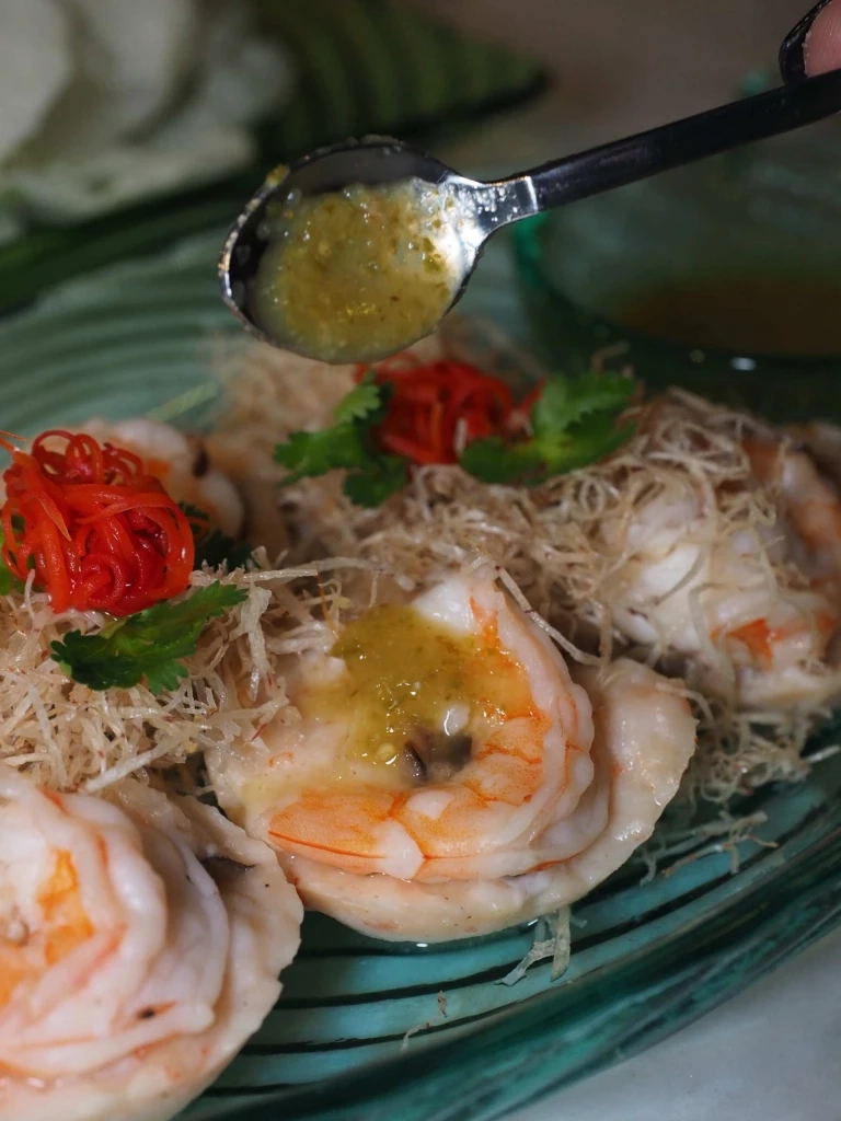 ย้อนวันวานผ่านสุนทรียรสของตำรับไทยโบราณจากตำราเล่มเก่าที่ JIRAKAAN