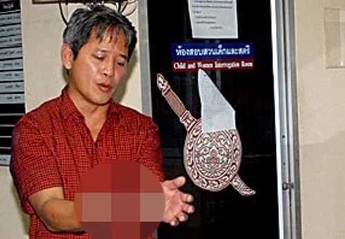 คลิปว่อนโซเชียล“ซูโม่ตุ๋ย” เมาไม่เป่าโวยลั่นสน.พญาไท