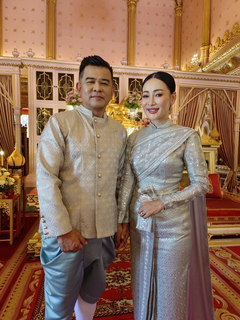 ดาราสาวรุ่นใหญ่ 'จุ๊บแจง วิมลพันธ์' เข้าสู่ประตูวิวาห์ในวัย 53 แบบเรียบง่าย