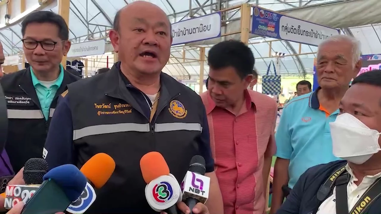  นายไชยวัฒน์ จุนถิระพงษ์ ผู้ว่าราชการจังหวัดบุรีรัมย์ 