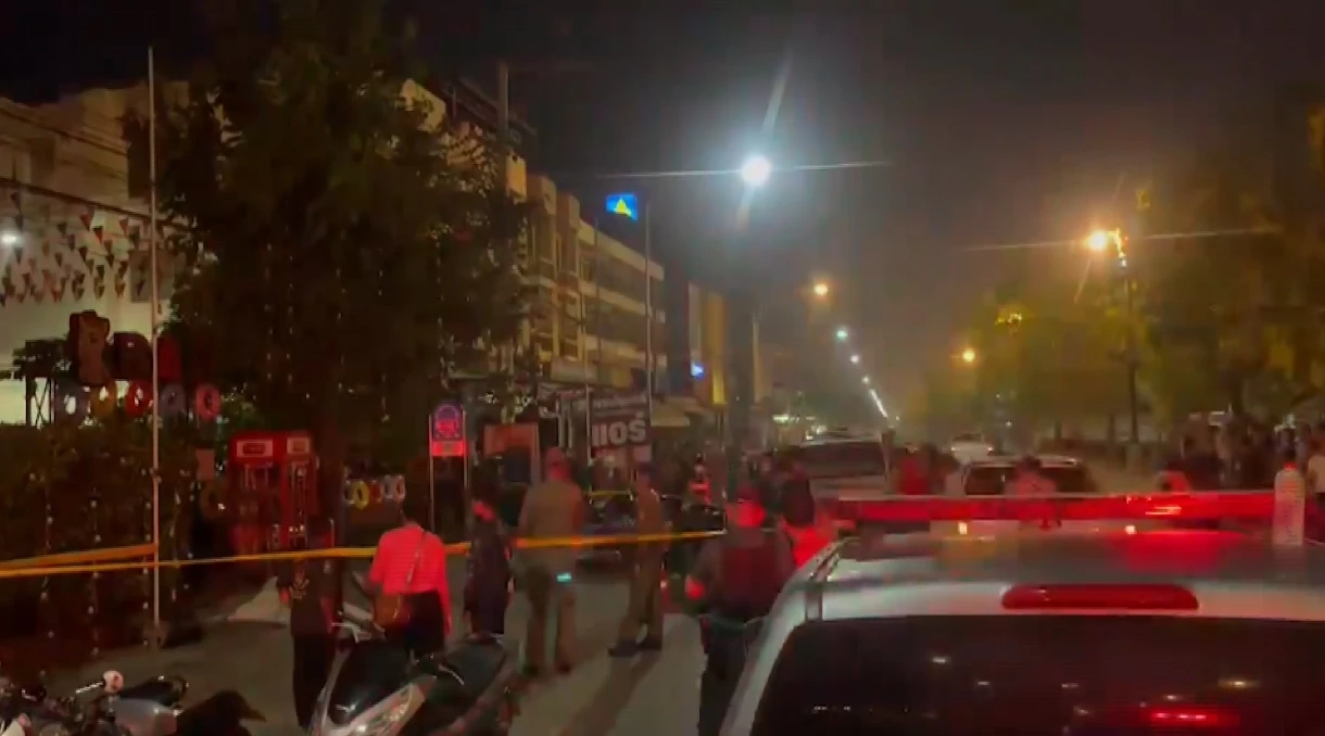 โจ๋เมืองเหน่อดุ จ่อยิงอริหน้าผับดับคาที่ ก่อนโดนรวบทันควัน