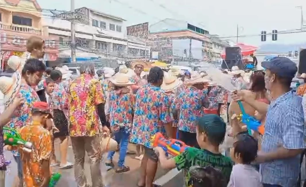 หนึ่งเดียวในโลก! แห่ "องค์พญายม" ประเพณีสงกรานต์บางพระ