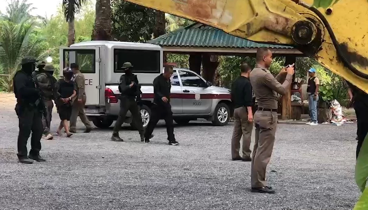 หิ้วทำแผน "มานพ" ร่วมแก๊ง "ดาบอรรถพร" สังหาร 4 ศพ เผย รู้สึกแย่-เสียใจ