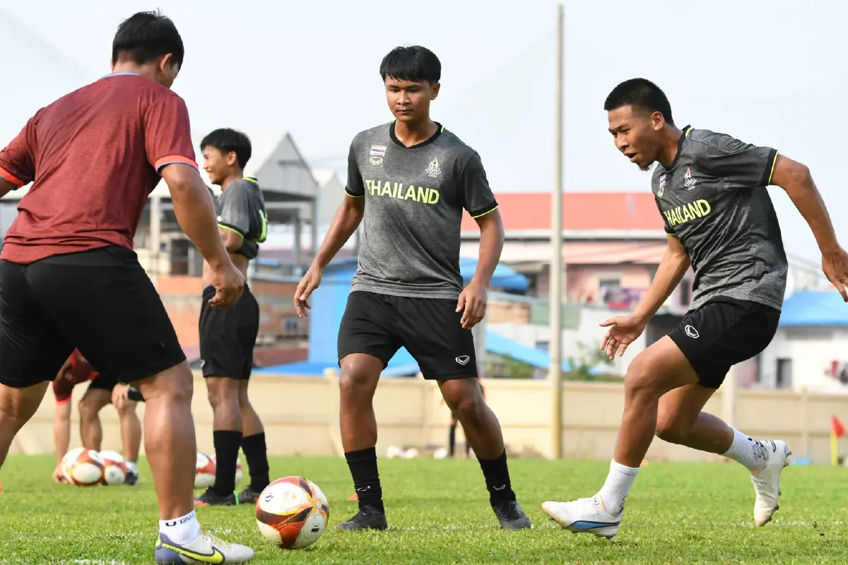 "ทีมชาติไทยชุดซีเกมส์" ซ้อมต่อเนื่องก่อนดวล สิงคโปร์ "อิรฟาน" รับเกมแรกไม่ง่าย