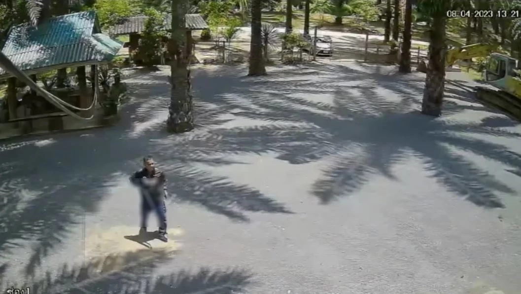 นายมานพ ว่างงาน