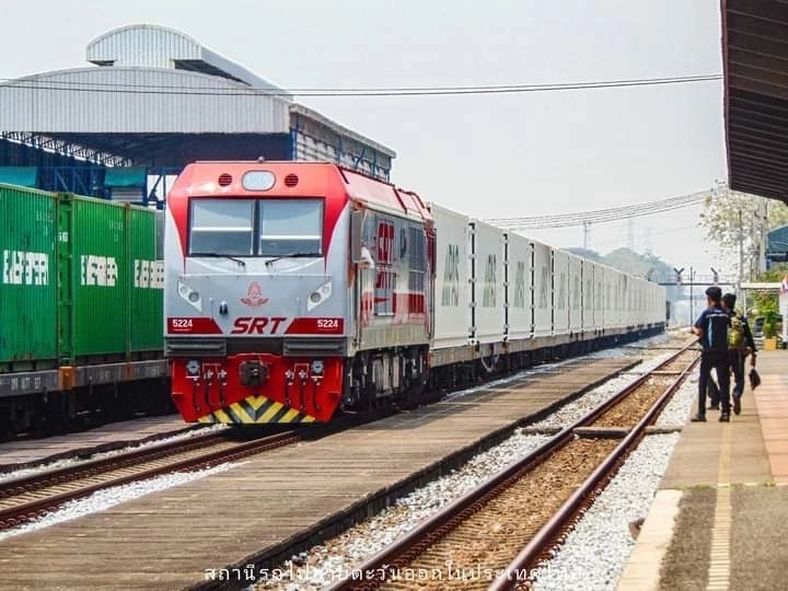 ฉลุย! รถไฟขบวนประวัติศาสตร์จากไทยขนทุเรียน 25 ตู้ ผ่านฉลุยด่านโม่หานในจีนด้วยเวลาอันรวดเร็วกว่าที่กำหนด