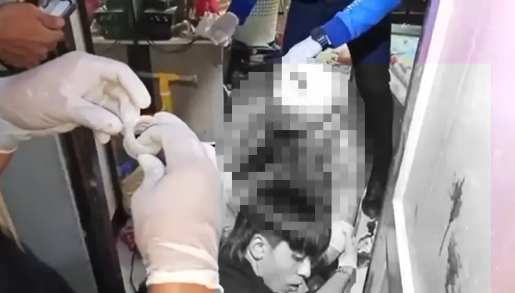 สุดโหด! แก๊งขาใหญ่ขายพวงมาลัย บุกรุมฟันหนุ่มคาห้องเช่า เหตุจากปมหึงหวง