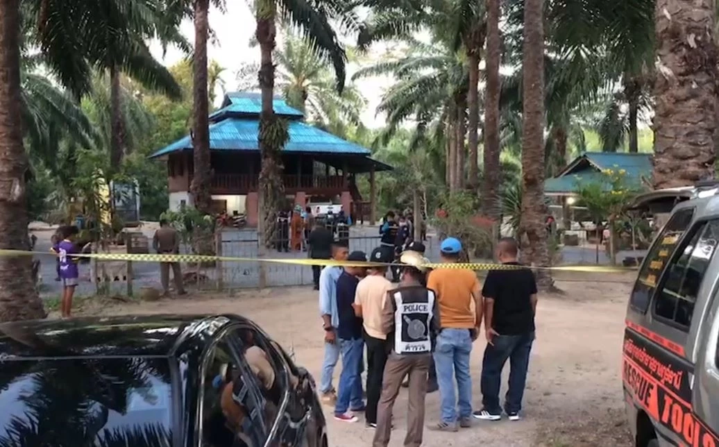 คนร้ายใช้อาวุธสงคราม ยิงถล่มบ้าน "อดีตผู้ใหญ่บ้าน"บางงอน จ.สุราษฎร์ฯ ดับ 4 ศพ