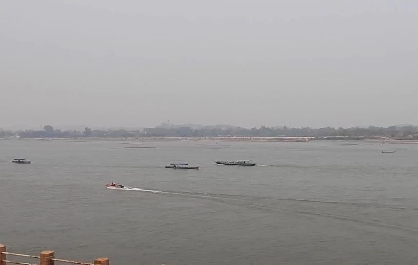 น้ำโขงแห้งเหลือเมตรกว่า เจ้าท่าเชียงรายเตือนระวังเดินเรือ