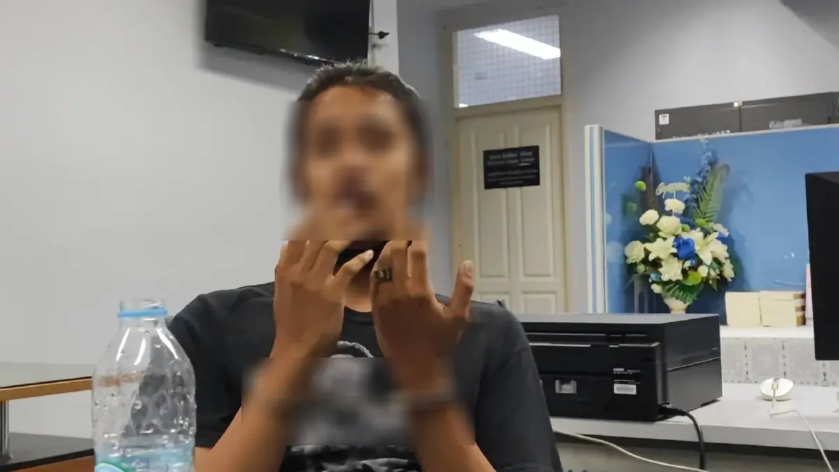 รวบหนุ่มเลือดร้อน แทงอริกลางห้างดัง อ้างแค้น! ผู้ตายชอบถาม "มองหน้าทำไม"