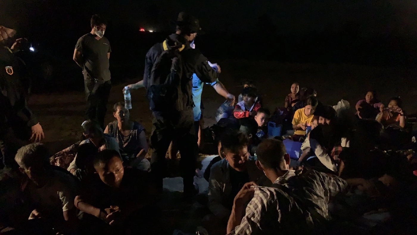 ชายแดนเมียนมายังรบเดือด ผู้ลี้ภัยสงครามทะลักฝั่งไทย มากกว่าครึ่งหมื่น