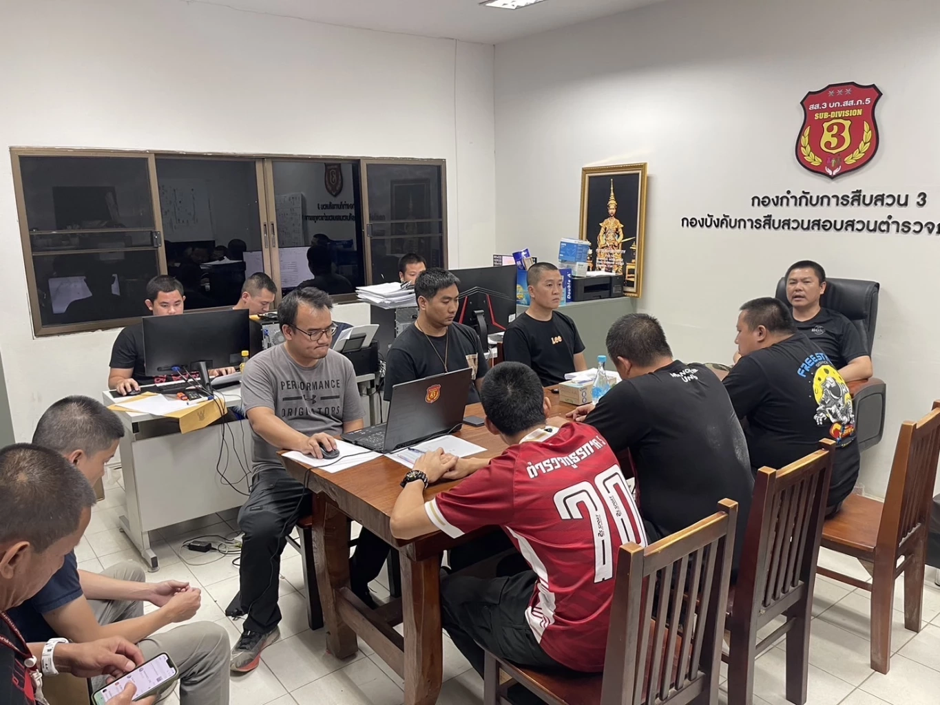 จับสาวแสบแก๊งเชิดรถเช่า ส่งขายต่างประเทศ ก่อคดีโชกโชนในพื้นที่ภาคเหนือ