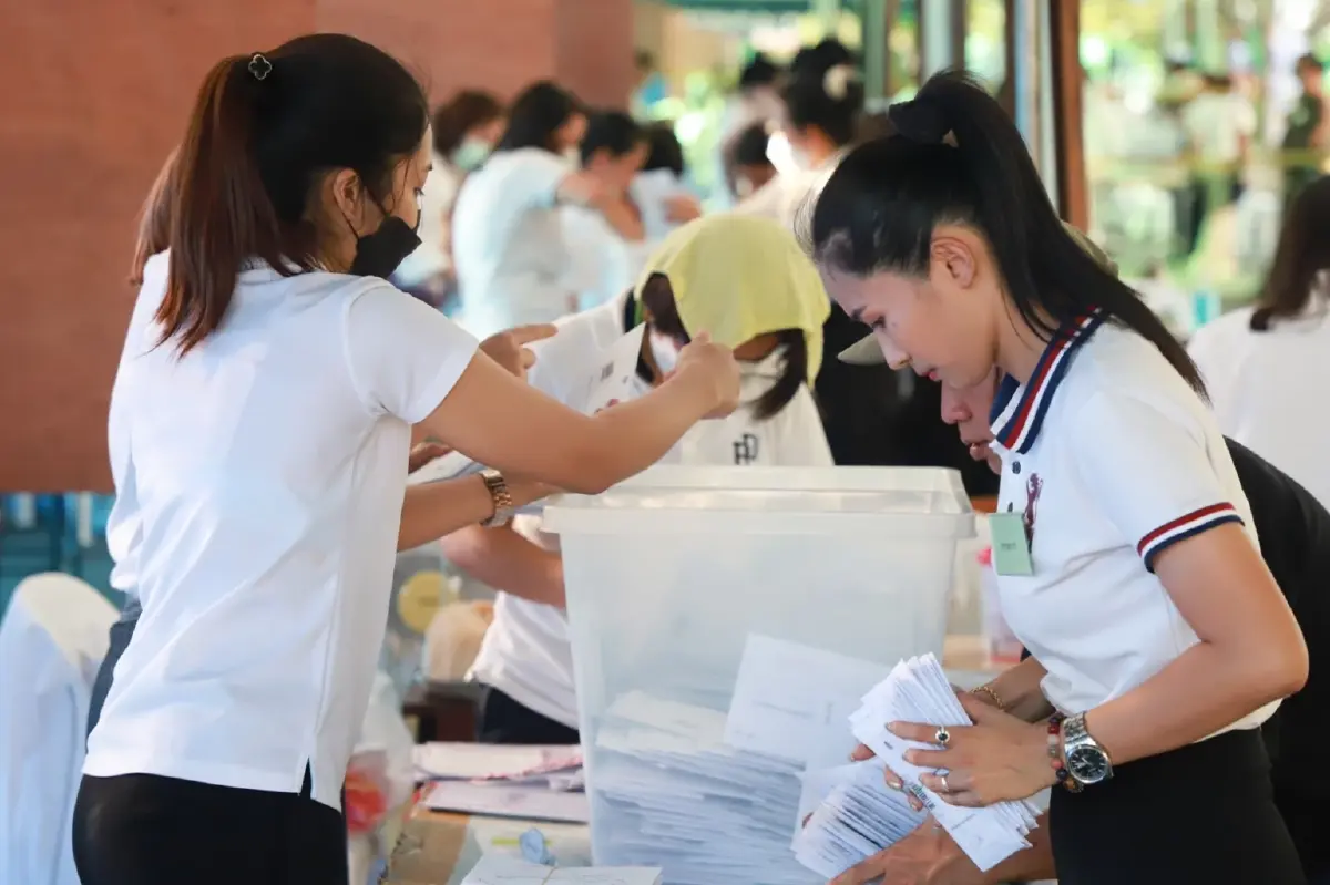 ปิดหีบ"เลือกตั้งล่วงหน้า" ม.รามฯ ประชาชนใช้สิทธิ กว่า 90%