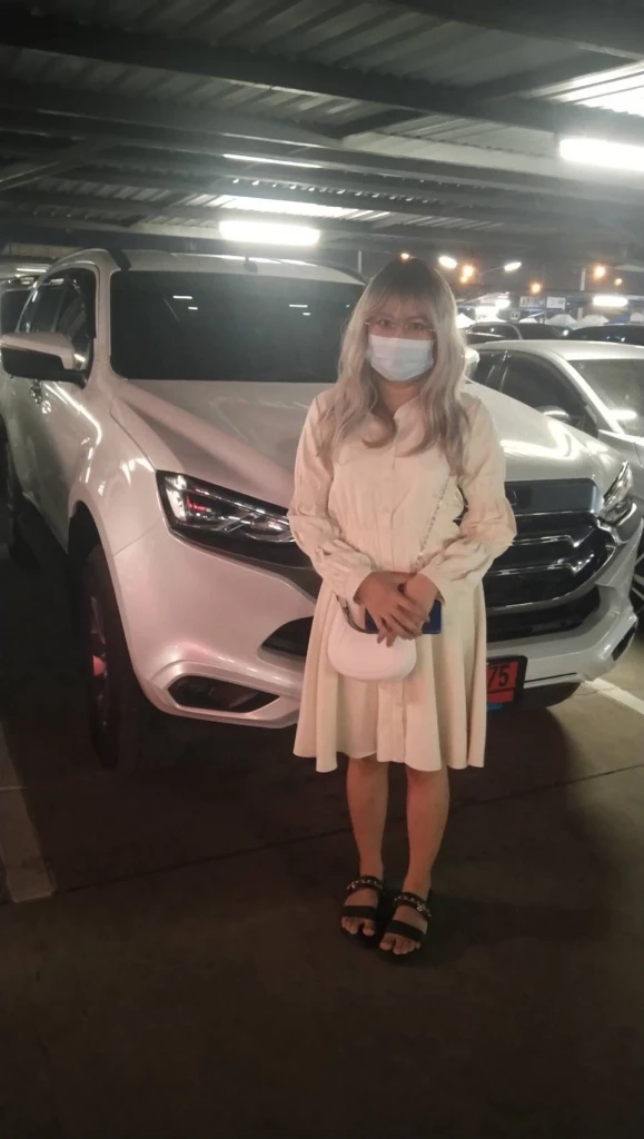 รวบสองสาวแสบ ใช้เอกสารปลอม ใส่วิกปิดบังใบหน้า เช่ารถเชิดรถขายเพื่อนบ้าน