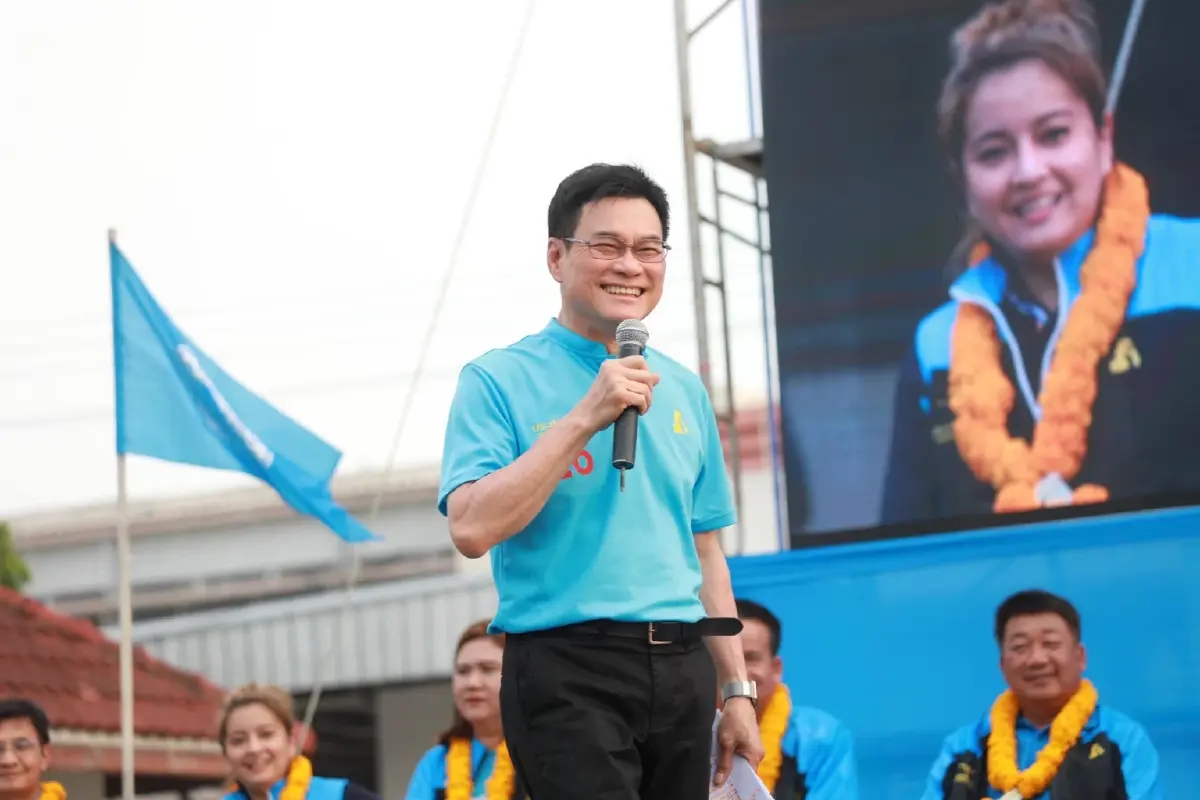 "จุรินทร์" มั่นใจ "ปชป." เสียงตอบรับดีมาก ไม่หวั่น พปชร.-รทสช. รุกพื้นที่ใต้