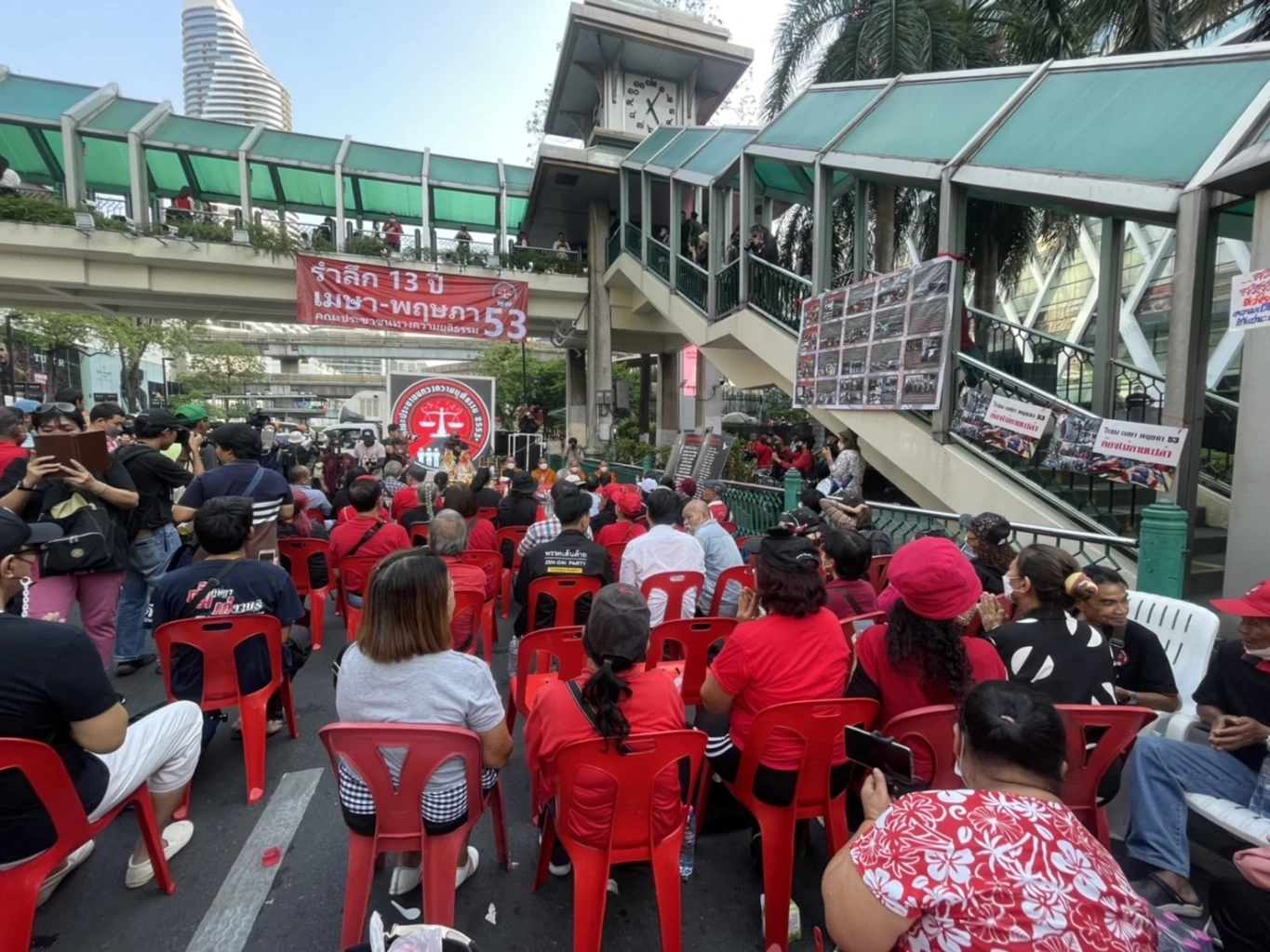 "ธิดา" ลั่น ถึงเวลาทวงคืนประชาธิปไตย ขู่หากโดนขัดขวางประชาชนจะไม่ยอม