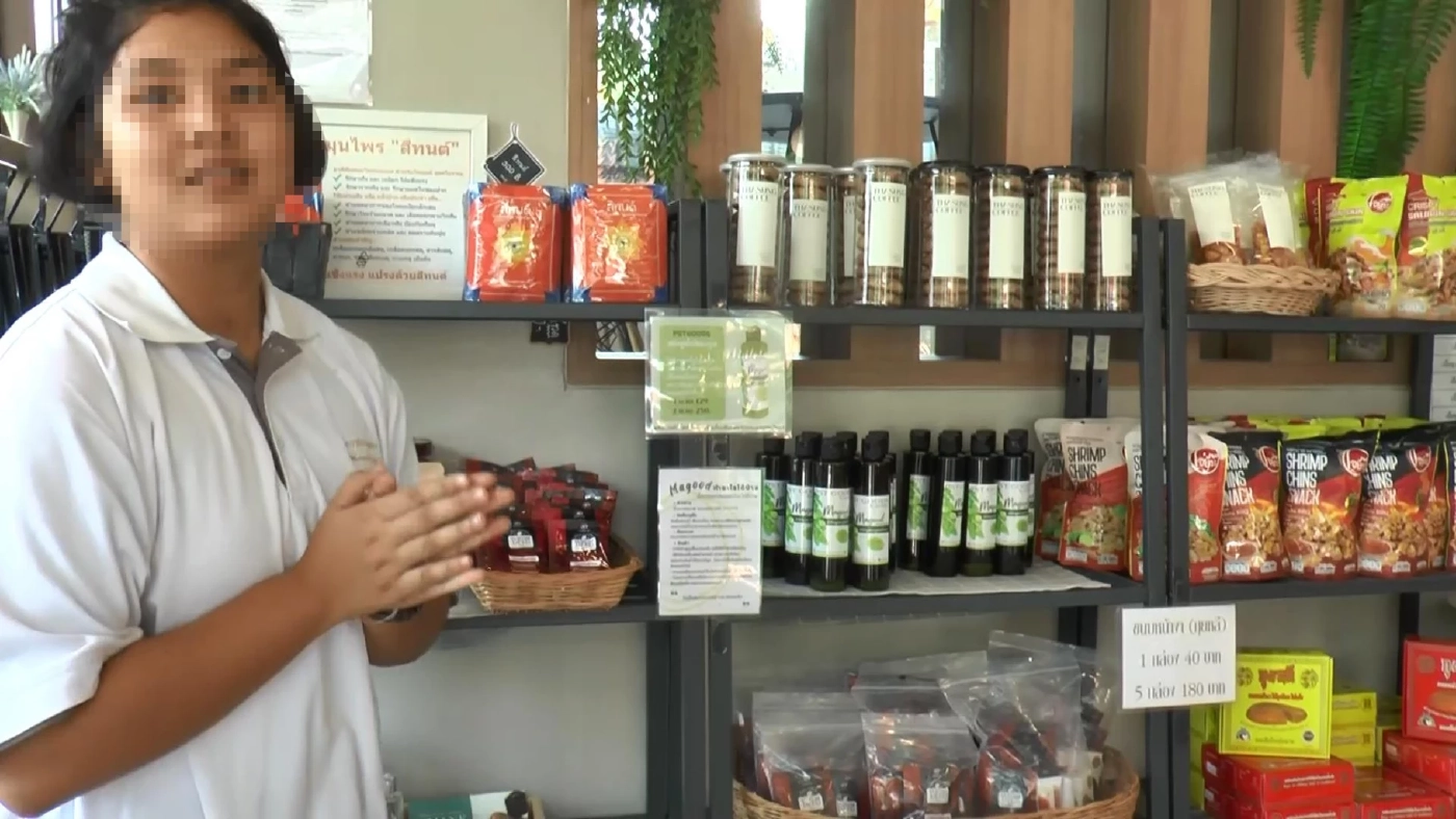 ชวนชิม "ท่าซุงคอฟฟี่" กาแฟสดในวัด จากฝีมือบาริสต้าที่เป็นนักเรียน