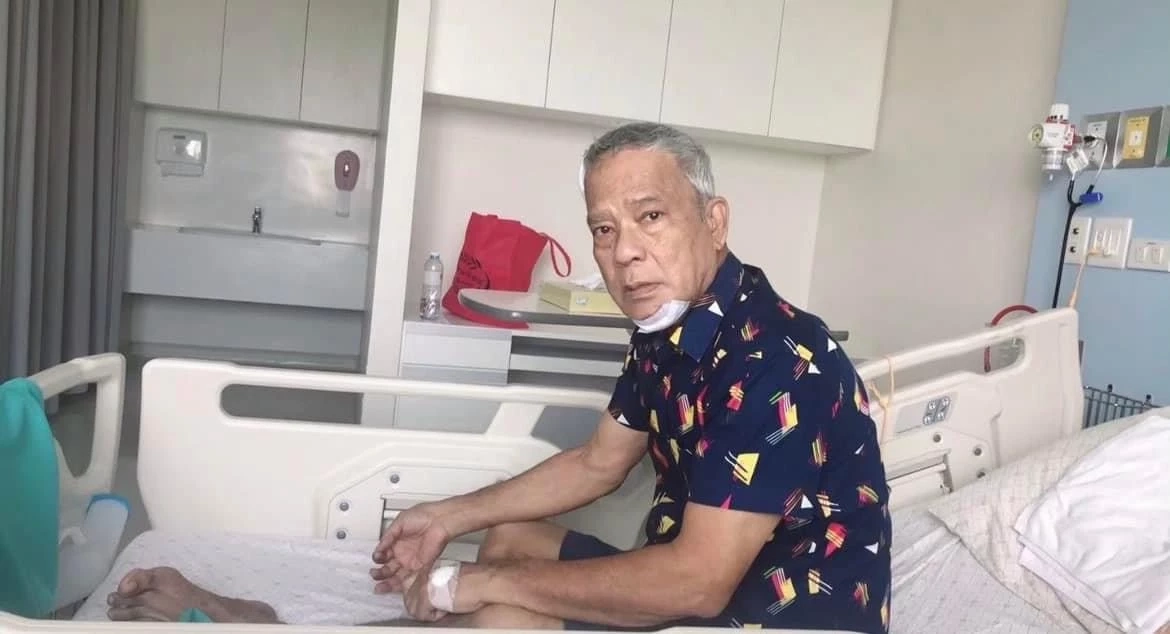 "ชมพู่ ก่อนบ่าย" ใจหายใจคว่ำพ่อเข้า ICU พร้อมขอบคุณทุกกำลังใจ