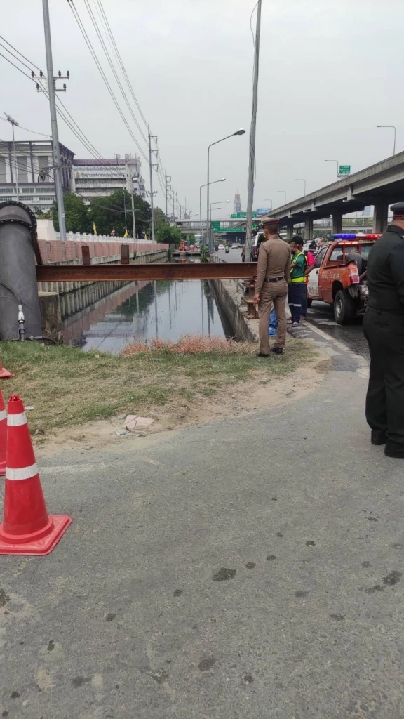 2 ผัวเมียดับ หลังขี่จยย.ตกคลอง ทิ้ง 10 เดือนกำพร้า